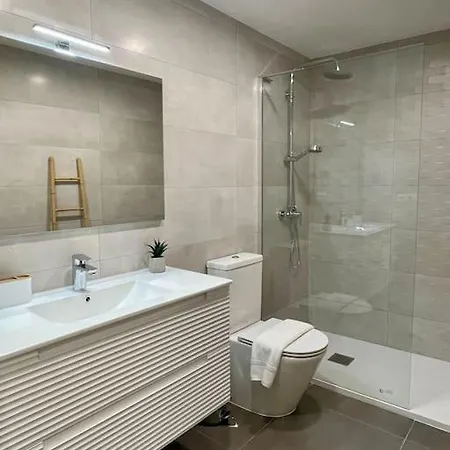 Apartment White Con Parking Gratis *